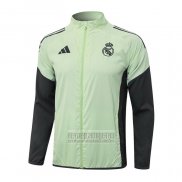 Rompevientos del Real Madrid 2025-2026 Verde